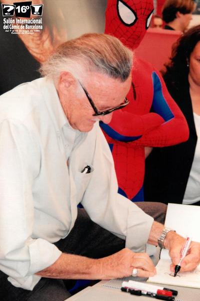 Stan Lee visitant el 16 Saló Internacional del Còmic de Barcelona en 1998