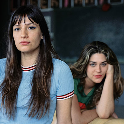 Clara y Olivia Cábez
